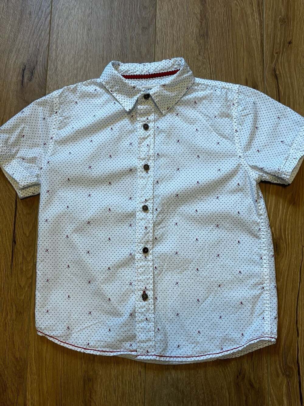 Free Planet Button Down Shirt Size Large (6) White Sailboat Print